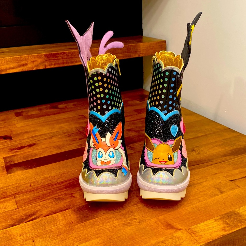 NIB Irregular Choice Pokémon Day and Night Espeon and Umbreon Boot Heel